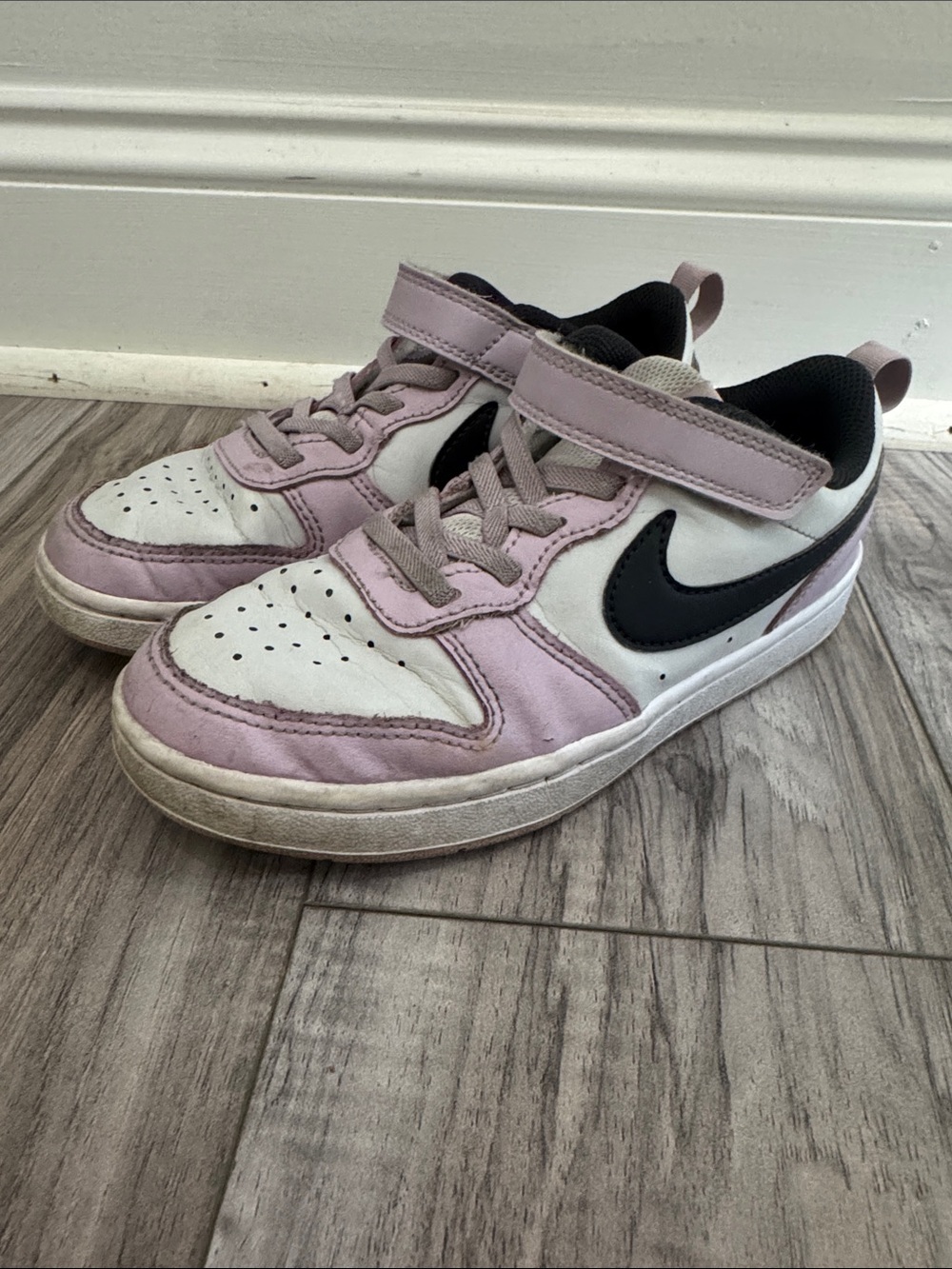 Nike Kids' Pink and White Low-Top Sneakers leather 1.5 school